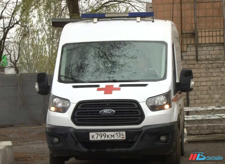 В Волгограде 22-летний строитель сорвался с 12-метровой высоты